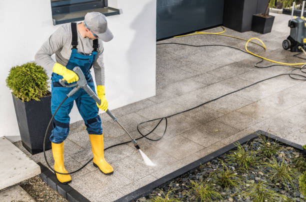 Best Sidewalk Pressure Washing  in Celina, TN